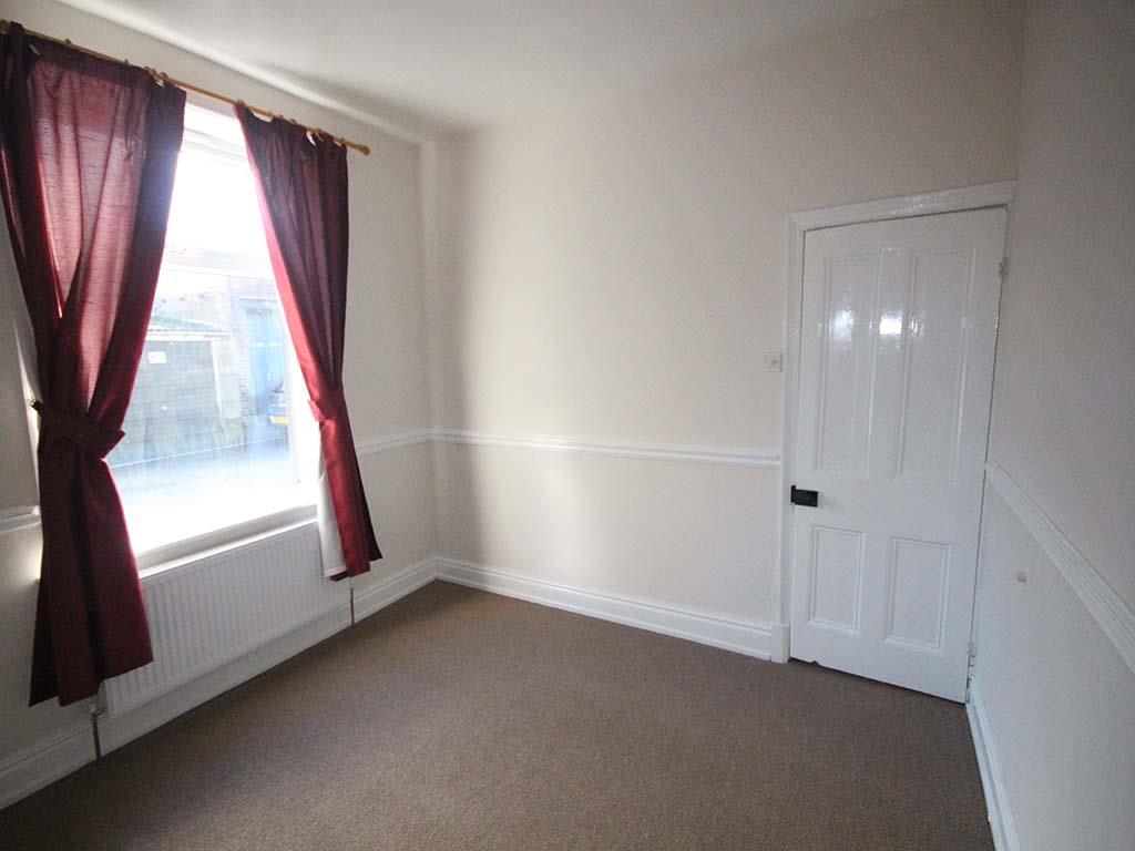 2 bedroom mid terrace house Let Agreed in Earby - IMG_4783.jpg